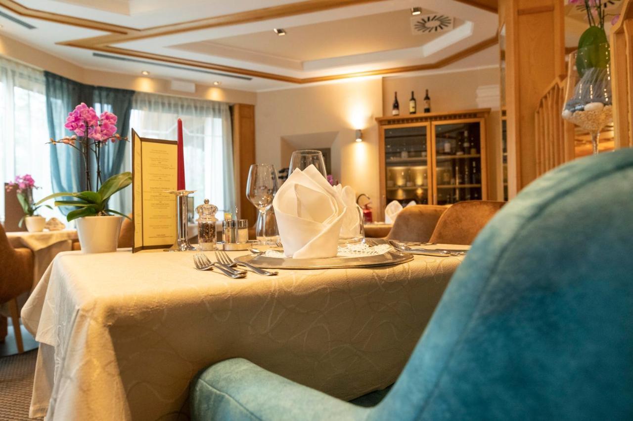 Hotel Burggräflerhof Merano Exteriör bild